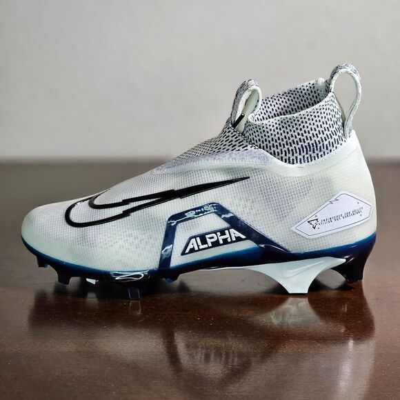 Nike Alpha Menace Elite 3 Flyknit Men's Football Cleats Shoes Size 8 White Black - Picture 7 of 16